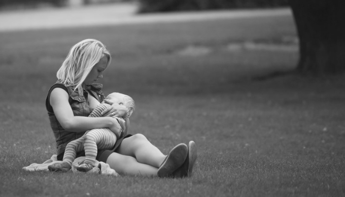 How to Respond to Breastfeeding in Public Criticisms